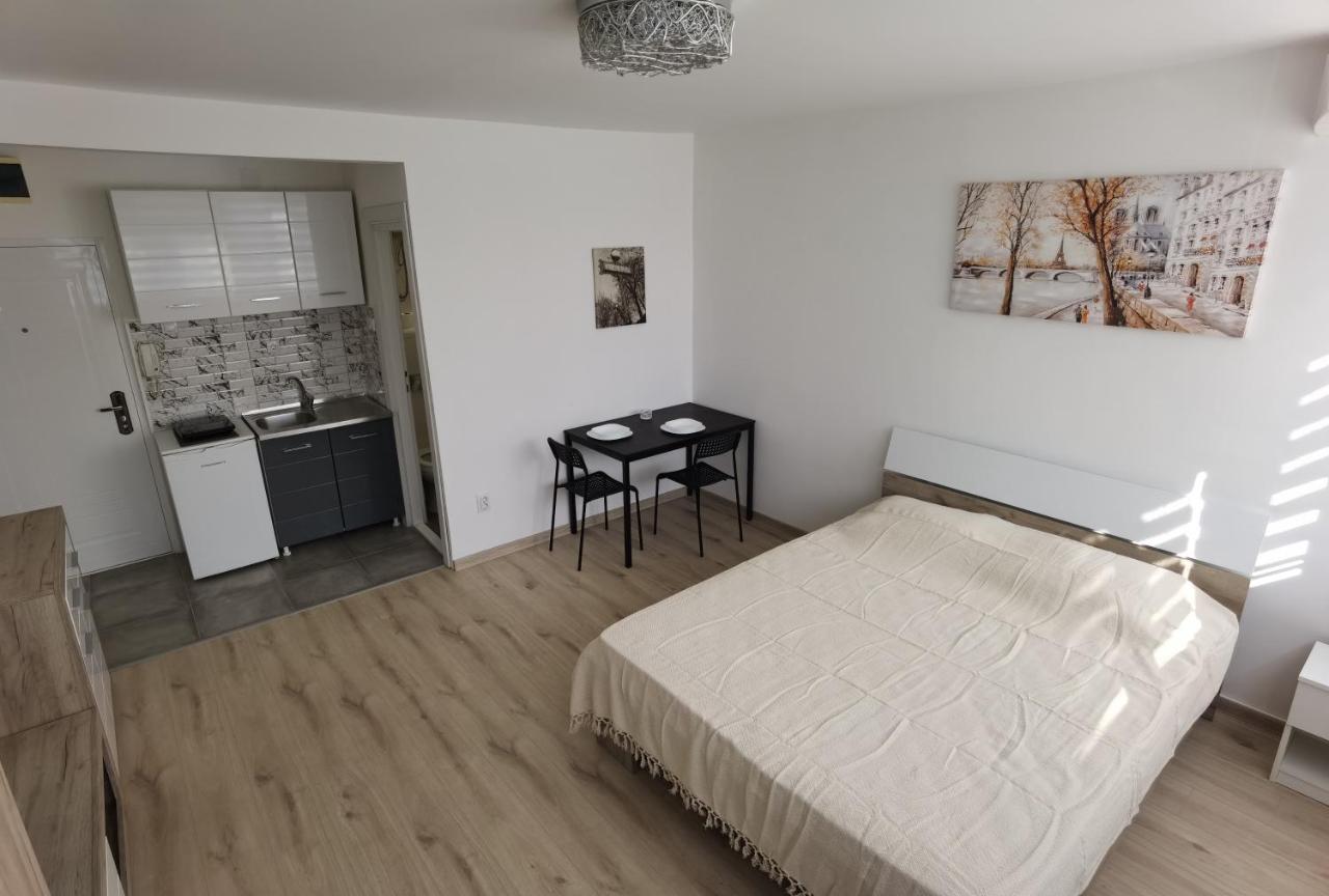 Apartman Lena Banovo Brdo Apartment Beograd Ngoại thất bức ảnh