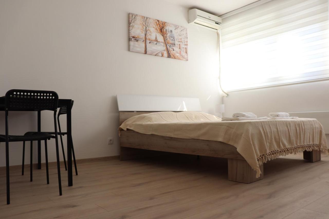 Apartman Lena Banovo Brdo Apartment Beograd Ngoại thất bức ảnh